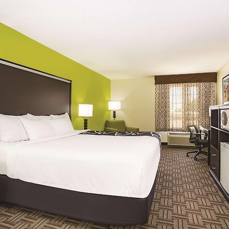 La Quinta By Wyndham Fruita Hotel Екстериор снимка