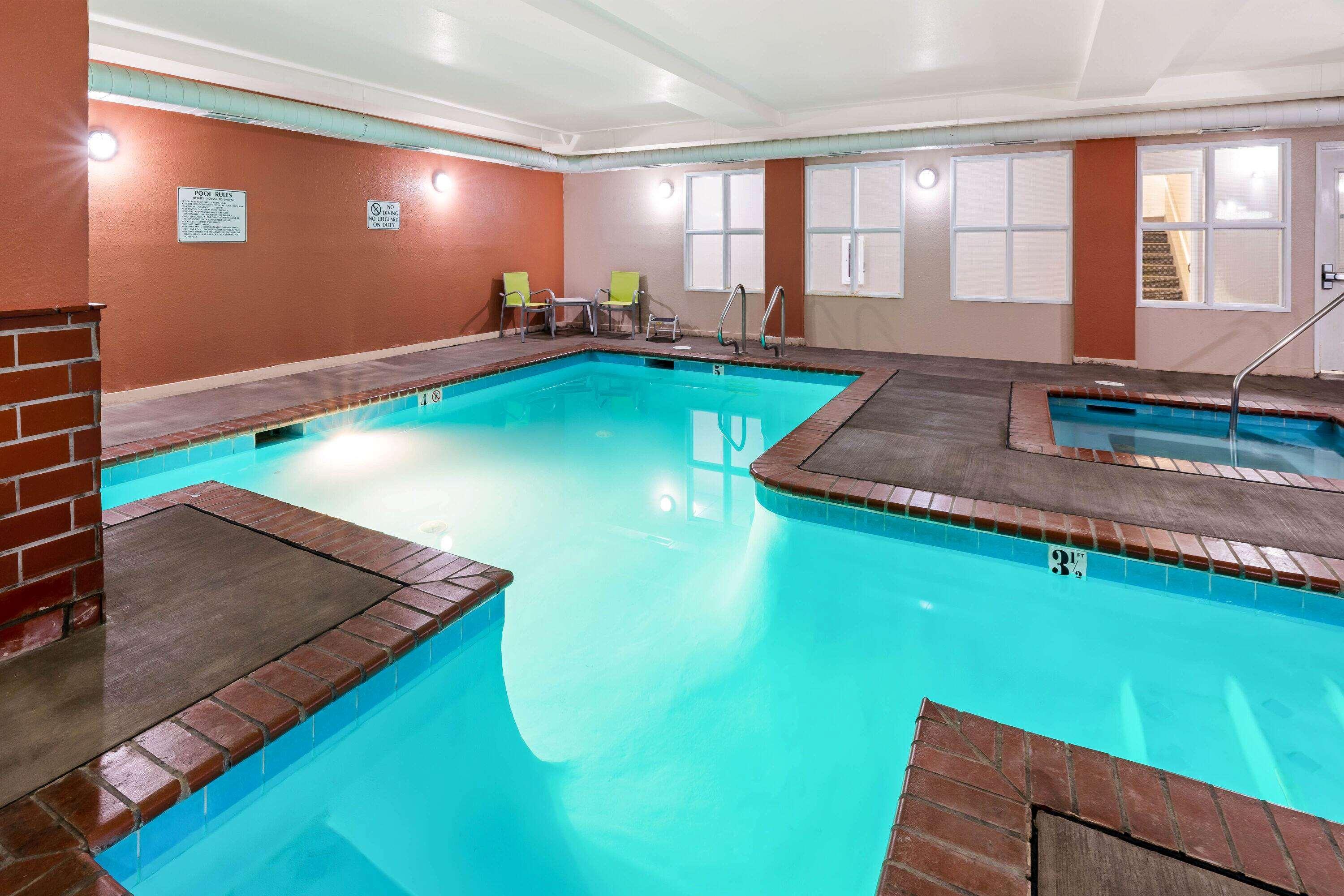 La Quinta By Wyndham Fruita Hotel Екстериор снимка