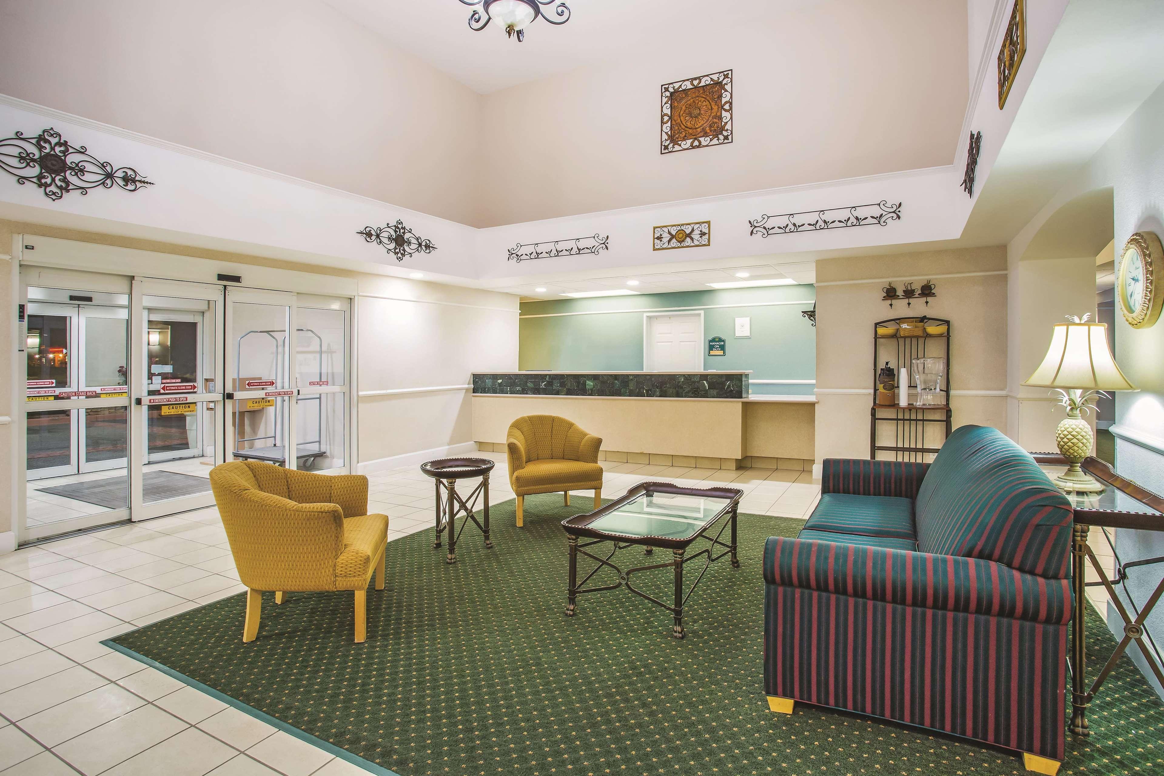 La Quinta By Wyndham Fruita Hotel Екстериор снимка