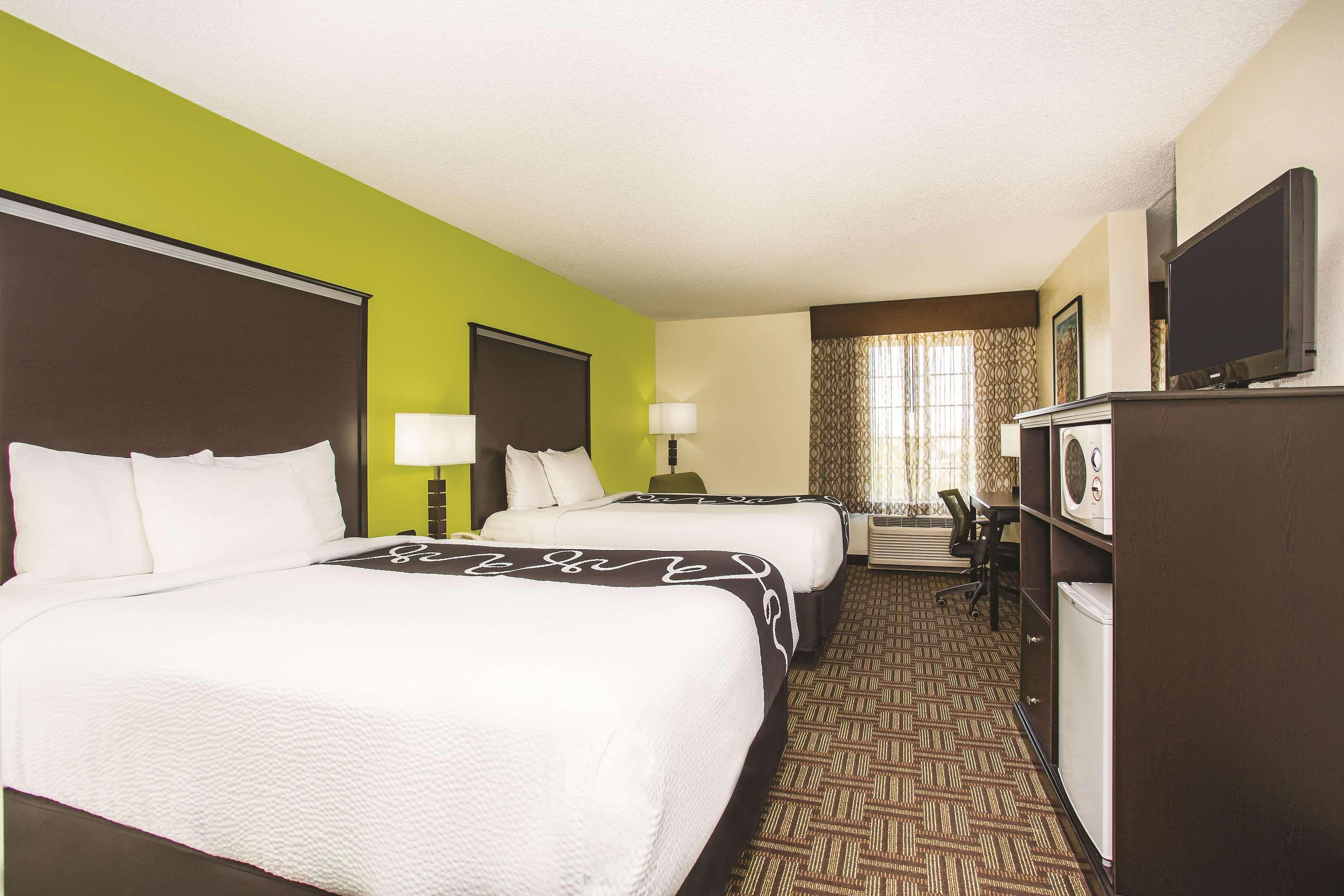 La Quinta By Wyndham Fruita Hotel Екстериор снимка