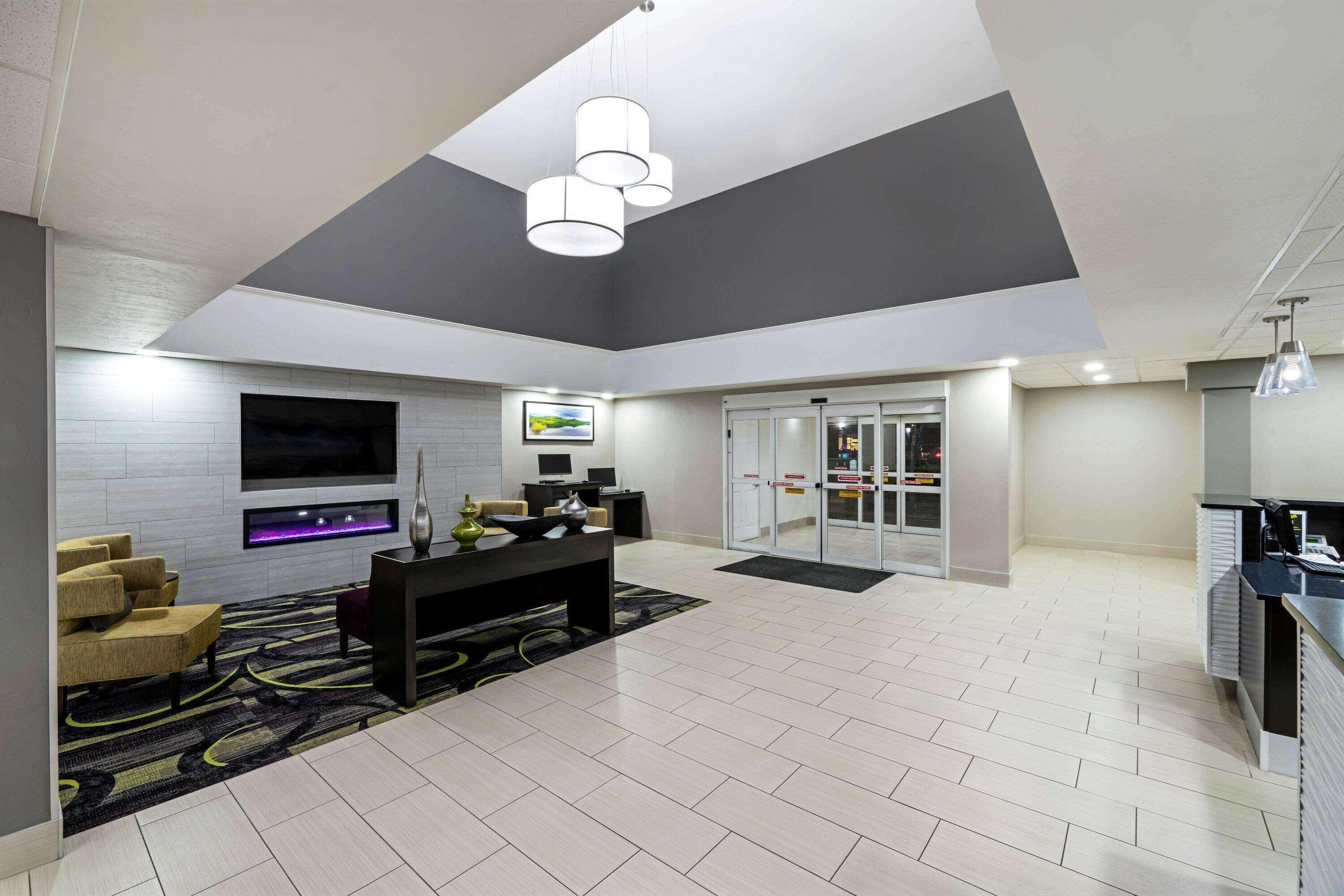 La Quinta By Wyndham Fruita Hotel Екстериор снимка
